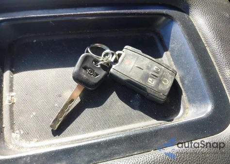 2017 Chevrolet Silverado 1500 1Lt z USA, uszkodzony, nr VIN 1GCVKREC2HZ375466